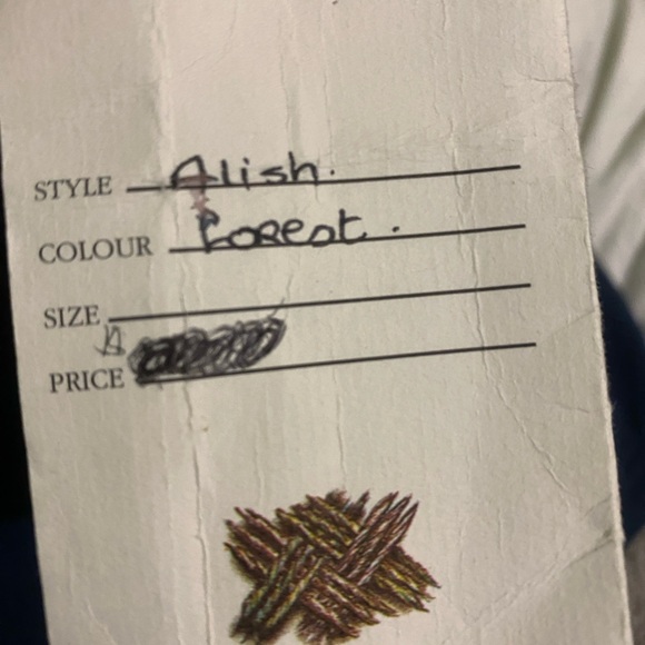 Real Wool Country Walking Cape with Hood - Picture 11 of 12